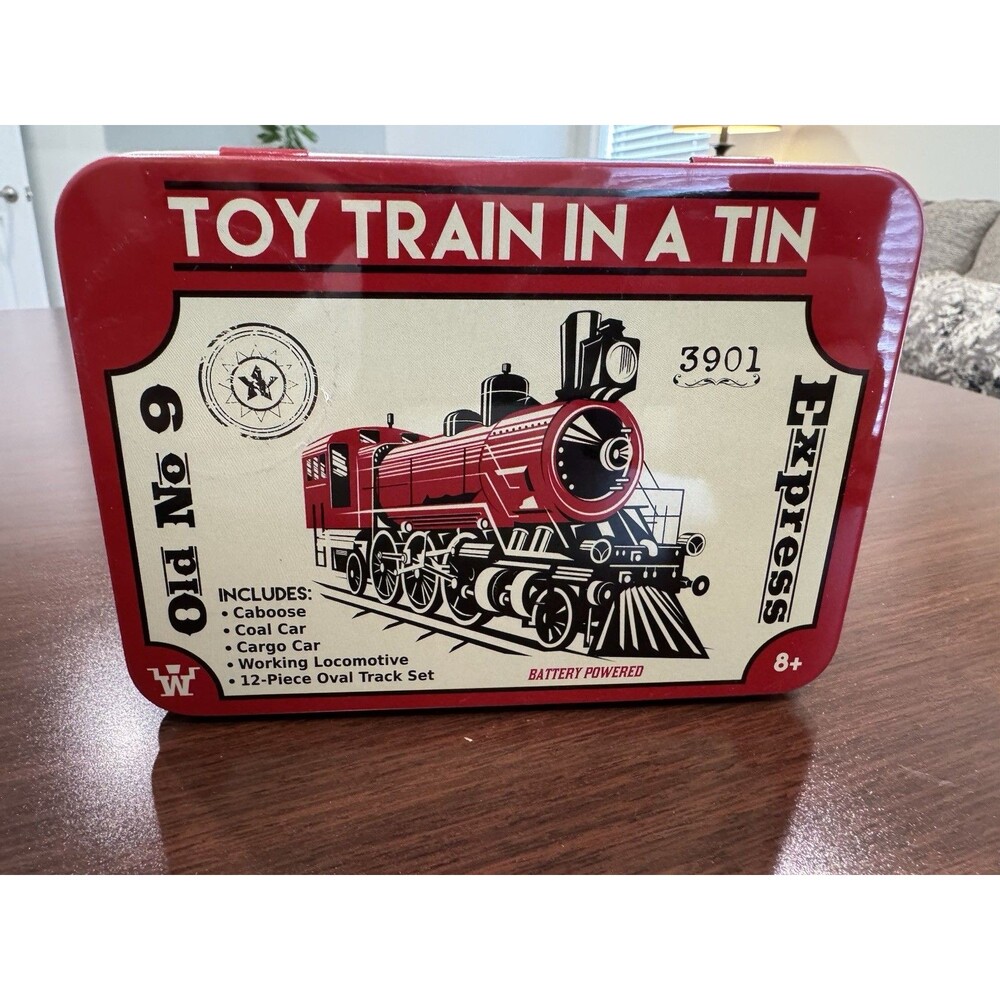 Toy Train in A Tin Old No. 9   Express Caboose Coal Car Cargo Car Loco/ Track